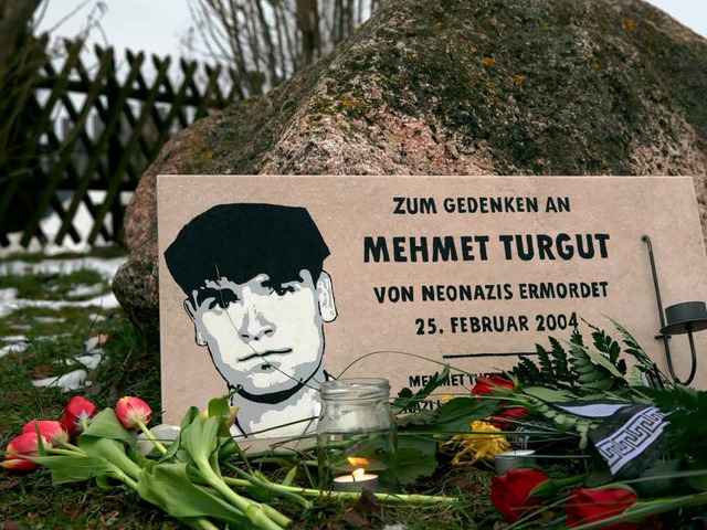 Mehmet Turgut wurde 2004 in Rostock vo...isch motivierte Verbrechen angefacht.   | Foto: dpa