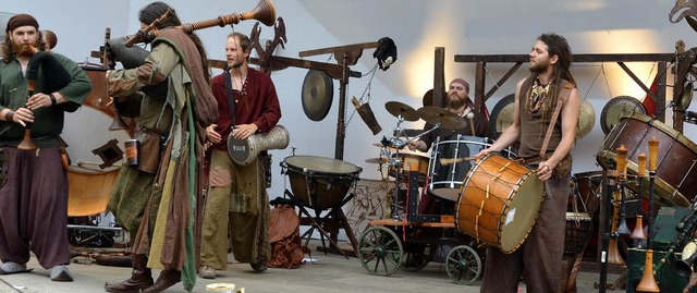 Viel Musik gab es auf dem Mittelalterf...e lang lebte die alte Zeit wieder auf.  | Foto: stefan sahli