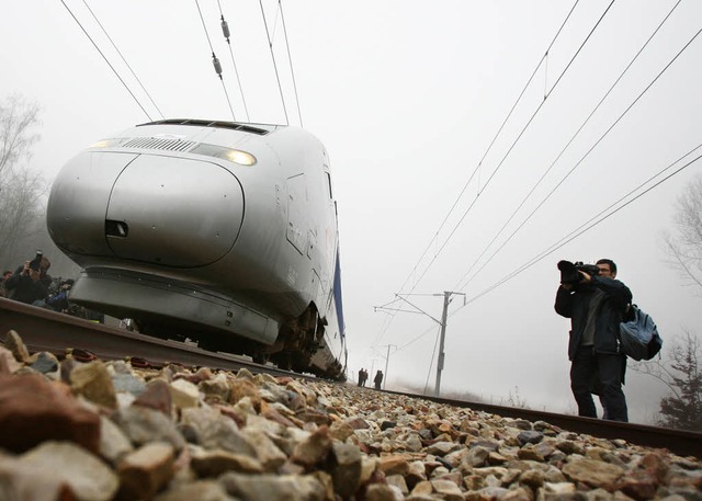 Franzsische Regierung flirtet mit Siemens  | Foto: FRANCK FIFE
