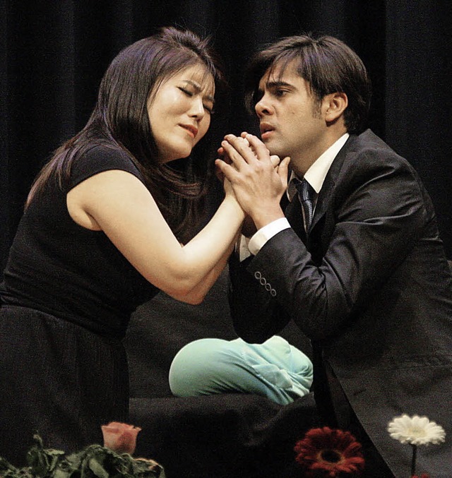<Text>Jae Eun Lee (Sopran) und Guiller... aus Mozarts Oper Don Giovanni.</Text>  | Foto: Hans Jrgen Kugler
