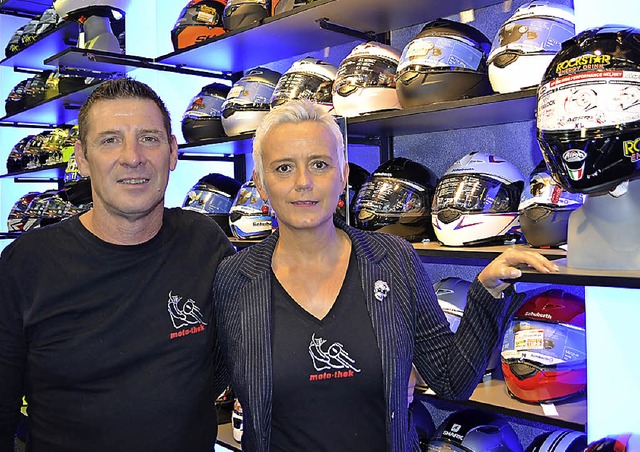 Die Inhaber der Motothek: Walter und Birgit Wyskiel   | Foto: ban