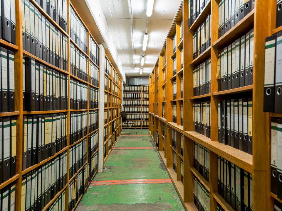 Der Papier-Archiv der Badischen Zeitun...te nur noch für Redakteure zugänglich.  | Foto: Oliver Huber