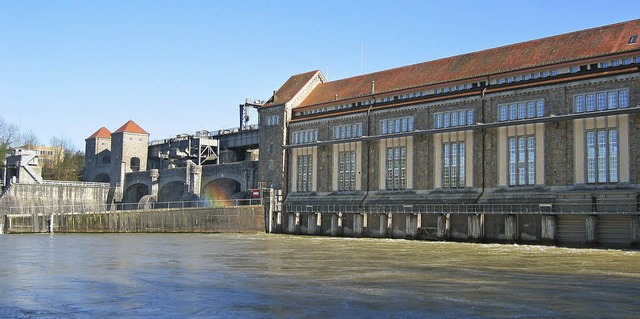 Das Kraftwerk Laufenburg war das erste...ss gebaute Wasserkraftwerk in Europa.   | Foto: E. Willers