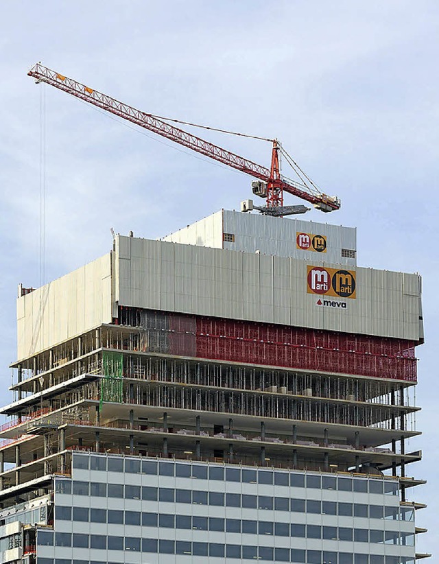 Das neue Roche-Hochhaus ist noch Bau, ...der Konzern bereits nchste Projekte.   | Foto: Roche