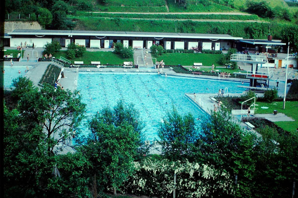 Schwimmbadbetrieb