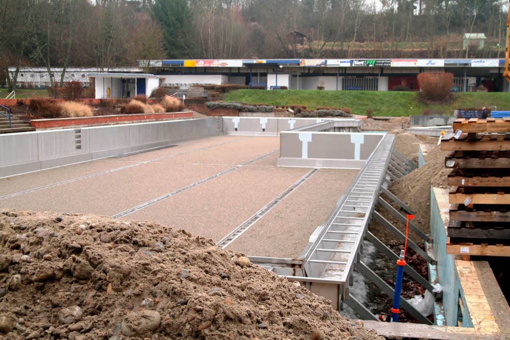 Januar 2014: Das neue Bad nimmt Formen an.