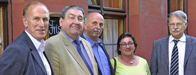 Paul Lauer,  Rudolf Gwinner, Albert Sc...links) stellten ihr Wahlprogramm vor.   | Foto: David Eickhoff