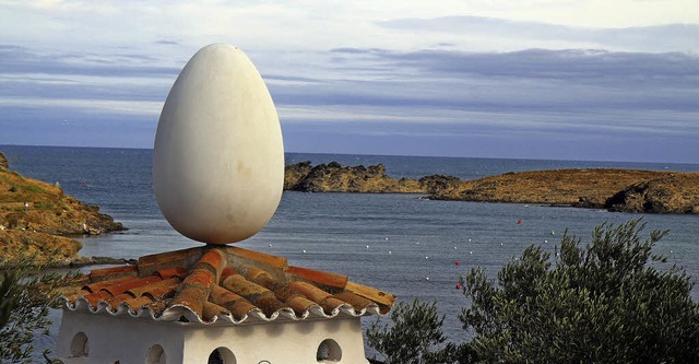Ei auf dem Dach: Blick vom Dach des Dal-Museums aufs Meer   | Foto: Winfried Stinn