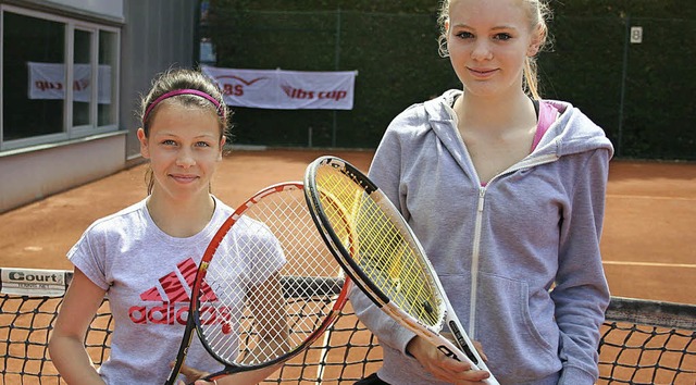 Lucia Sutter vom SV Schopfheim (links)...rinnen U14  Lea Hummel (SC Freiburg).   | Foto: Weschle