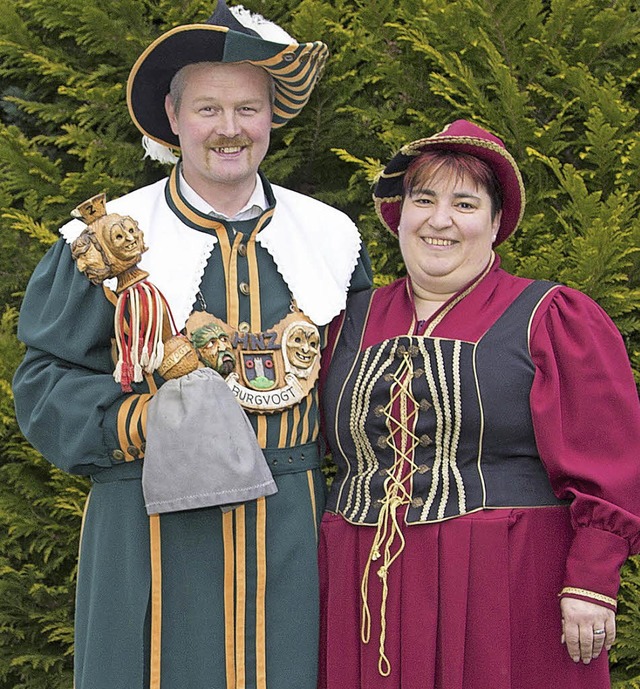 Burgvogt Willi und Burgfrulein Elvira vom Hinterhag.    | Foto: Rmmele