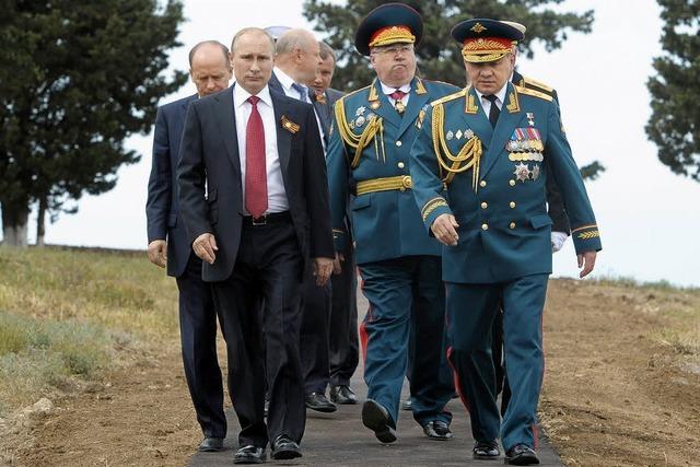 Putin besucht die annektierte Halbinsel Krim