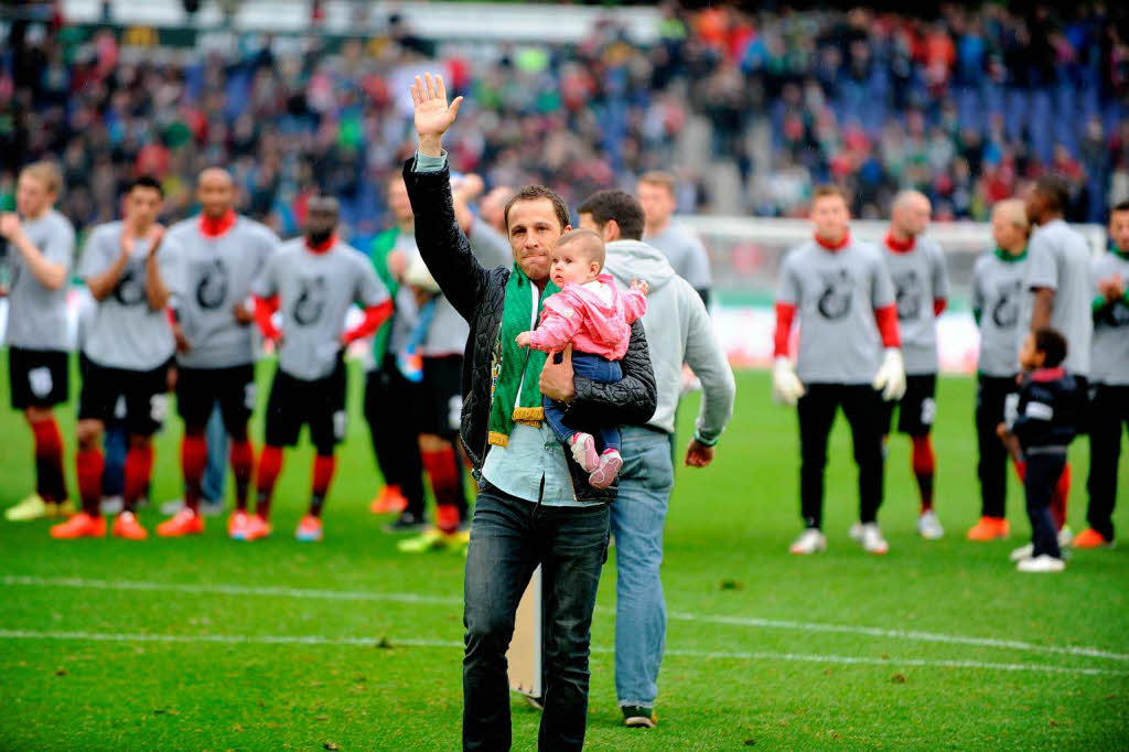 Der Sportclub verliert in Hannover und bleibt erstklassig.