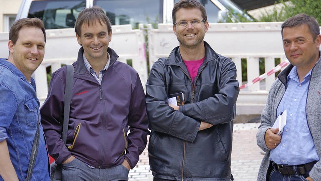 Das neue Jugendraumteam ist gerstet f...h, Wladimir Punt und Frank Schweitzer)  | Foto: Andrea Steinhart