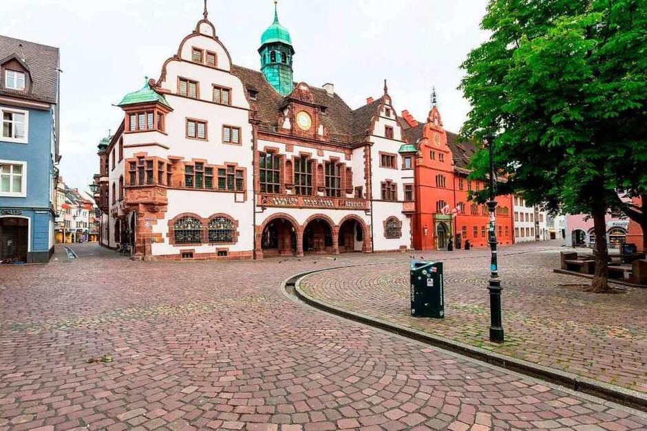Sonntagmorgens zeigt sich Freiburg wie ausgestorben. (Foto: Carlotta Huber) Sonntagmorgens zeigt sich Freiburg wie ausgestorben. (Foto: Carlotta Huber)