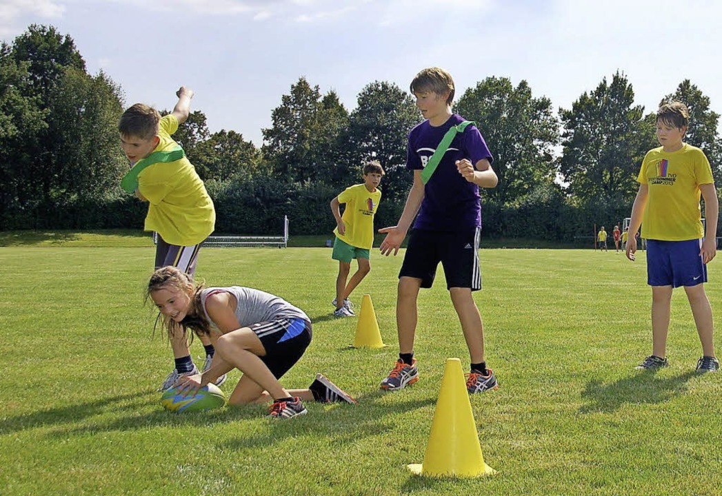 Rugby-Touch ist die sanftere Version d...bzulegen, um einen Punkt zu ergattern.  | Foto: Rebecca Kiefer