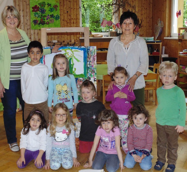 Freuen sich aufs Jubilumsfest: Leiter...ie Kinder vom Kindergarten St. Gallus   | Foto: Michael Gottstein