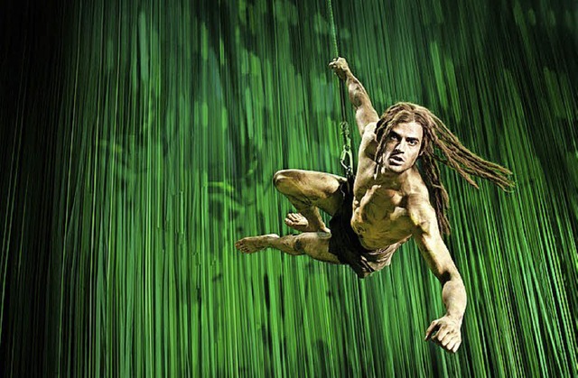 Tarzan hngt fter mal an einer Liane.   | Foto: Stage Entertainment