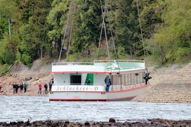 Fotos: MS Schluchsee ist im Wasser