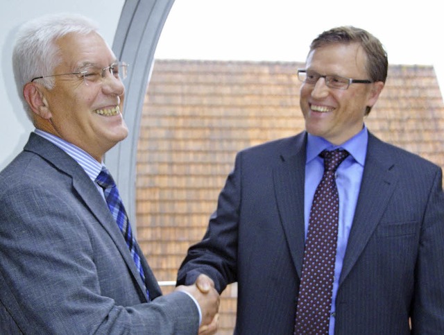 Gemeinderat Reinhold Waldmann (links) ...szeit als Brgermeister von Buggingen.  | Foto: Umiger