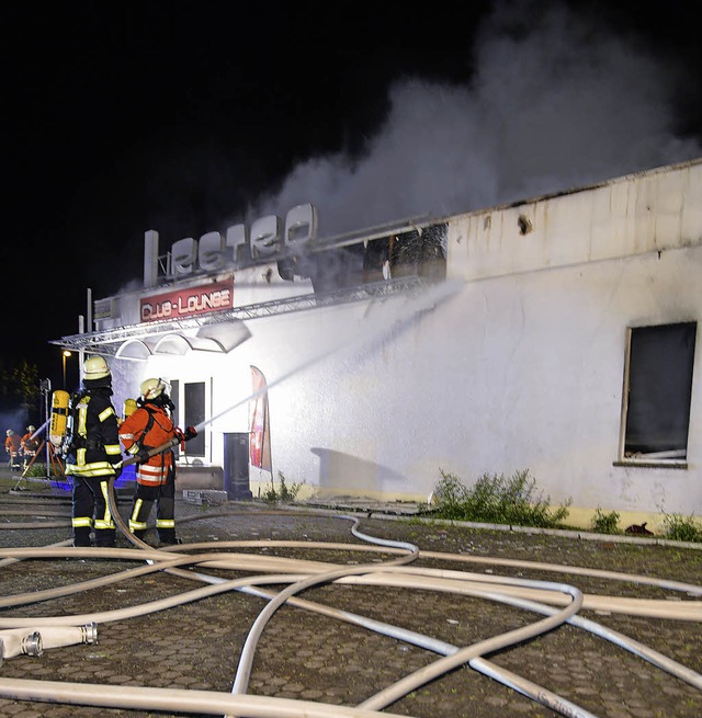 Hoher Schaden entstand beim Brand der Disco.   | Foto: ddn