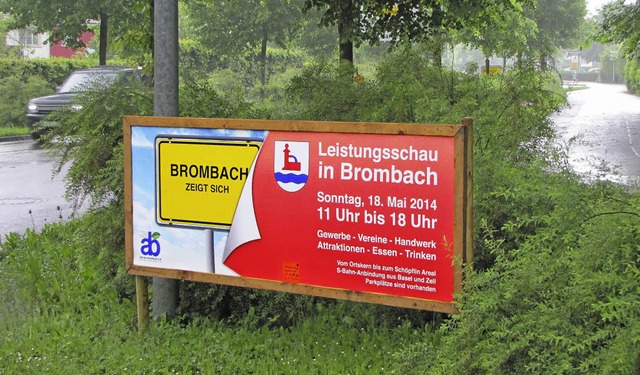 Unbersehbar wird in Brombach fr die ...geworben, die am Sonntag stattfindet.   | Foto: Ehrentreich