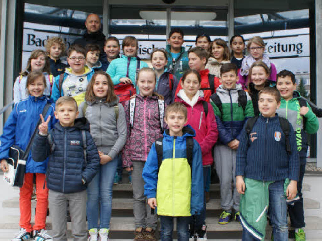 Die Klasse 4b der Luisenschule Lahr mit ihrem Lehrer Karsten Arbandt. Die Klasse 4b der Luisenschule Lahr mit ihrem Lehrer Karsten Arbandt.
