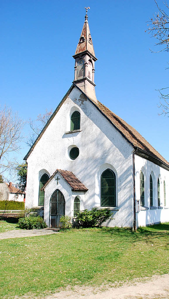 Thront ber allem: Die Adelbergkirche, um die herum geplant wird.   | Foto: Ralf Staub