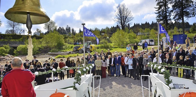 Viel los war bei der Taufe der MS Schluchsee.  | Foto: Friedbert Zapf