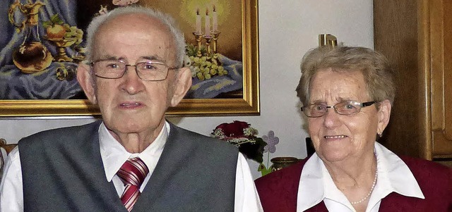Seit 60 Jahren sind Walter und Gertrud Bhler verheiratet.   | Foto: Dehmel