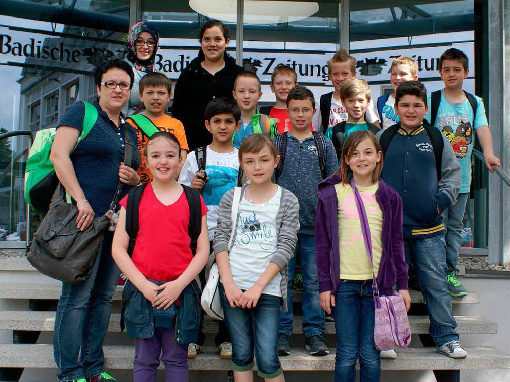 Die Klasse 4a der Johann-Peter-Hebel-Schule Lahr mit ihrer Lehrerin Ursula Mall. Die Klasse 4a der Johann-Peter-Hebel-Schule Lahr mit ihrer Lehrerin Ursula Mall.