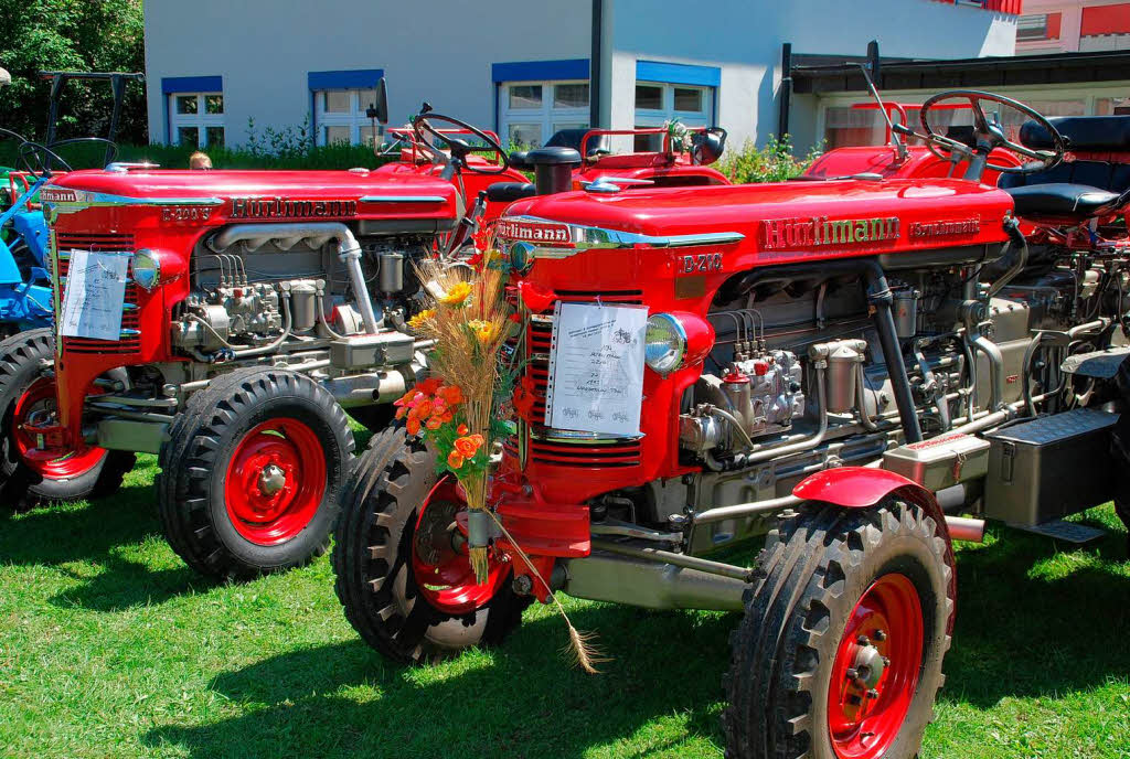 Etwa 230 Oldtimer-Traktoren und einige Autos und Motorroller glnzten am Sonntag, 18. Mai 2014, um die Wette.