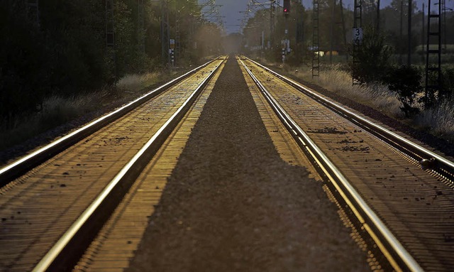 Wohl noch lange nicht entscheiden: Wo kommen das dritte und vierte Gleis hin?   | Foto: archivfoto: peter heck