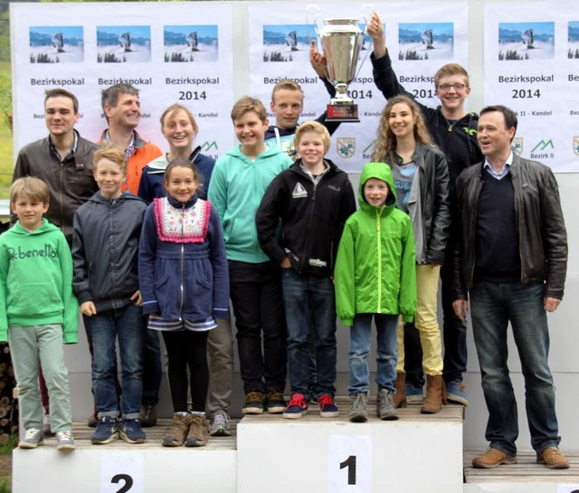 Der Skiclub Kandel hat den Bezirkspokal der Saison 2013/2014 geholt.   | Foto: Verein