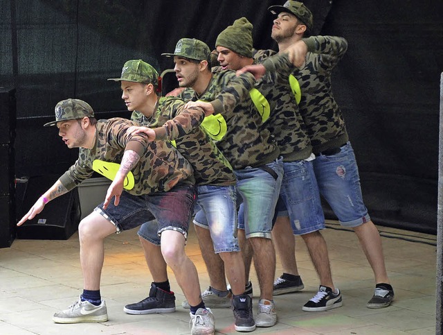 Die Tanzgruppe &#8222;Crazy clowns&#8220; zeigt ihr Knnen   | Foto: Frieddrike Nottbrock