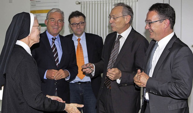 Thomas Strobl (Zweiter von links) im G...inger und Marcel Schwehr (von links).   | Foto:  Gabriele Zahn