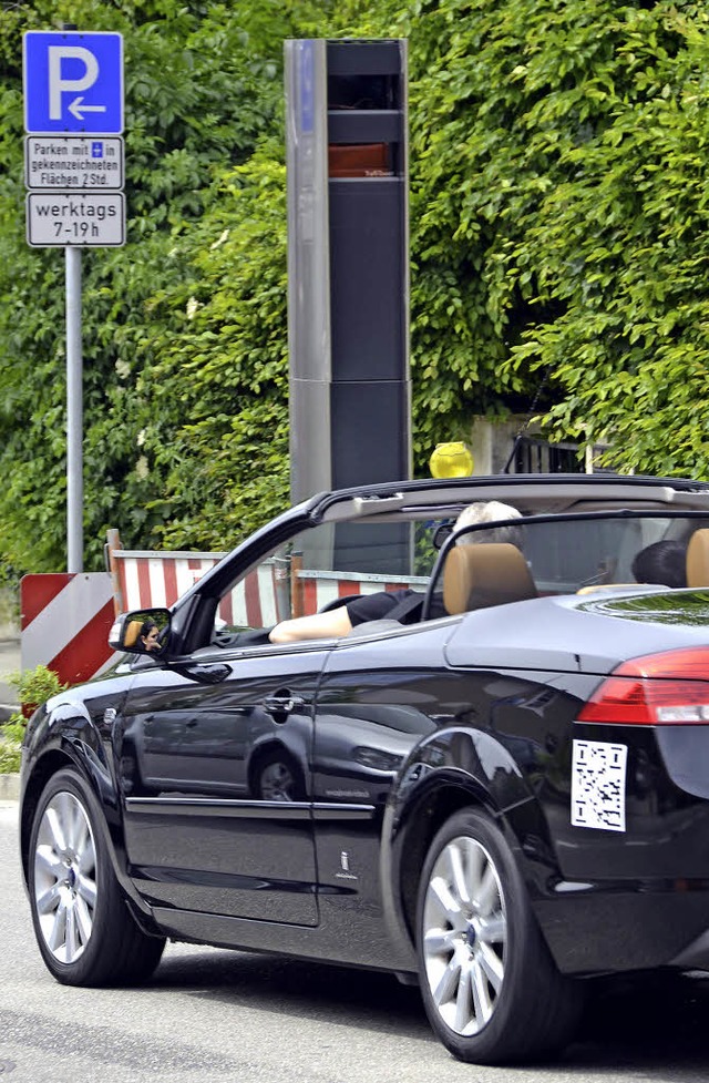 Die neuen Blitzer in der Wlblinstrae stehen schon bereit.   | Foto: Felix Held