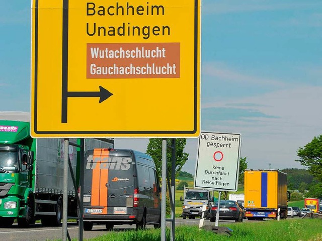 Weil die normale Umleitung ber Bachhe...m Dgginger Tunnel ausgeleitet werden.  | Foto: Martin Wunderle