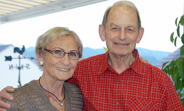 Waltraud und Peter Kindt feiern heute ... Wohnung am &#8222;Heimethues&#8220;.   | Foto: Pia Grttinger