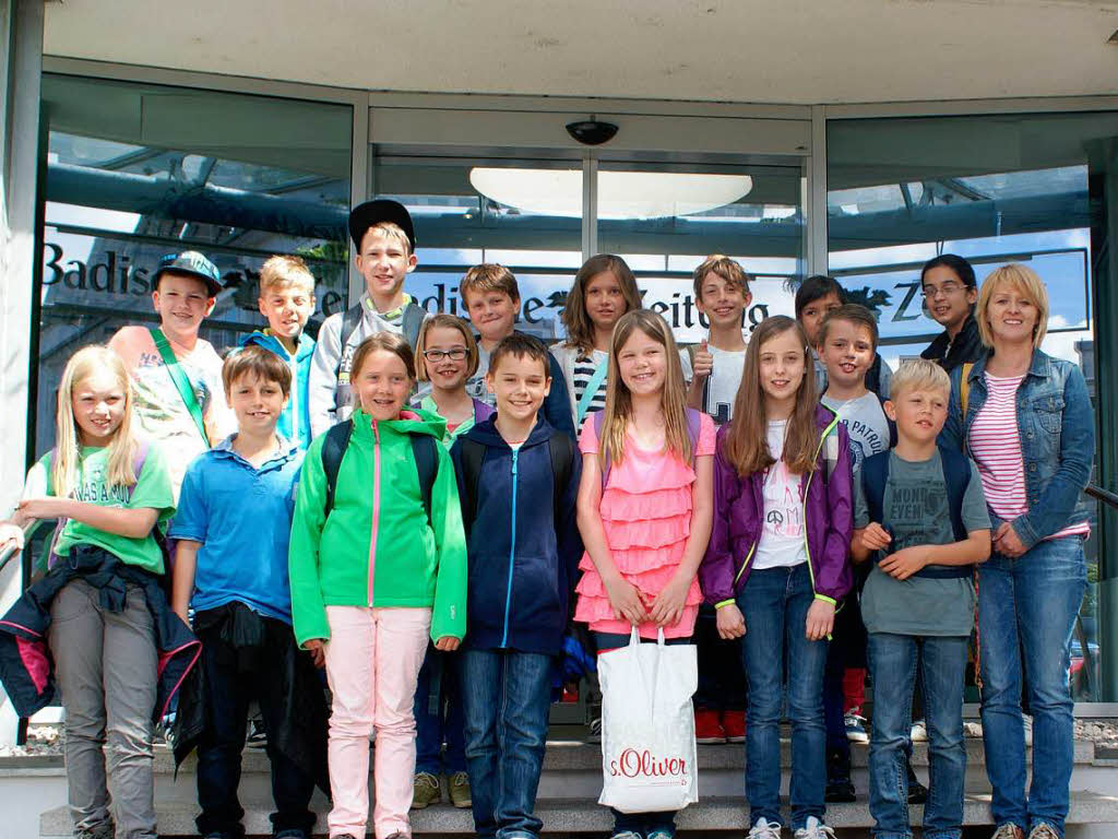 Die Klasse 4a der GWRS Rust/Kappel-Grafenhausen, mit ihrer Lehrerin Frau Katja Grahlmann. Die Klasse 4a der GWRS Rust/Kappel-Grafenhausen, mit ihrer Lehrerin Frau Katja Grahlmann.