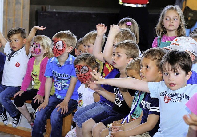 Die Kinder waren engagiert dabei beim Mitmachkonzert in Orschweier.   | Foto: Sandra Decoux-Kone