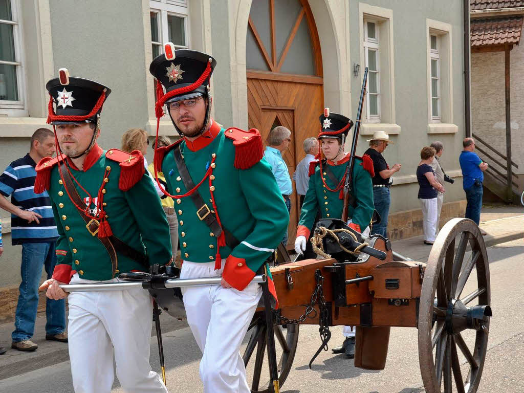 Rund 800 Teilnehmer waren beim groen Jubilumsumzug der WG Wolfenweiler auf den Beinen.