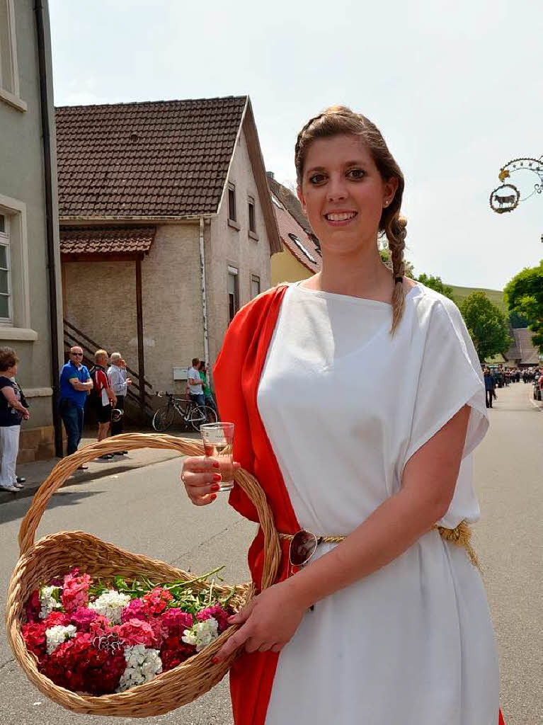 Rund 800 Teilnehmer waren beim groen Jubilumsumzug der WG Wolfenweiler auf den Beinen.