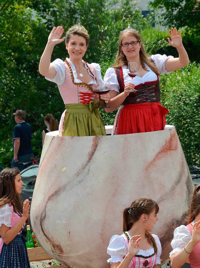 Rund 800 Teilnehmer waren beim groen Jubilumsumzug der WG Wolfenweiler auf den Beinen.