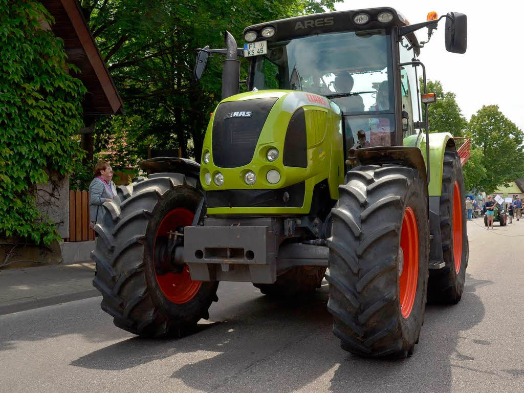 Rund 800 Teilnehmer waren beim groen Jubilumsumzug der WG Wolfenweiler auf den Beinen.