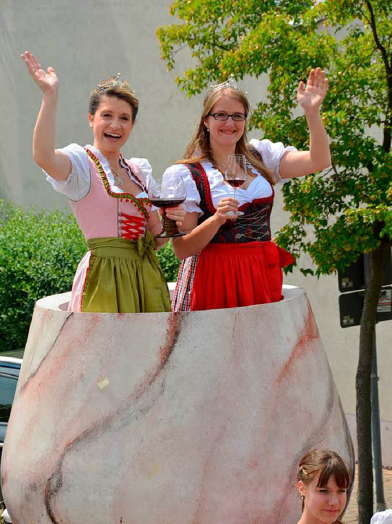 Rund 800 Teilnehmer waren beim groen Jubilumsumzug der WG Wolfenweiler auf den Beinen.