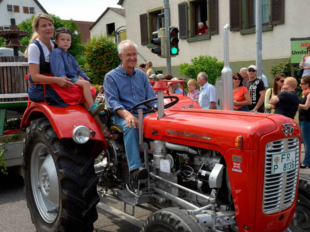 Rund 800 Teilnehmer waren beim groen Jubilumsumzug der WG Wolfenweiler auf den Beinen.