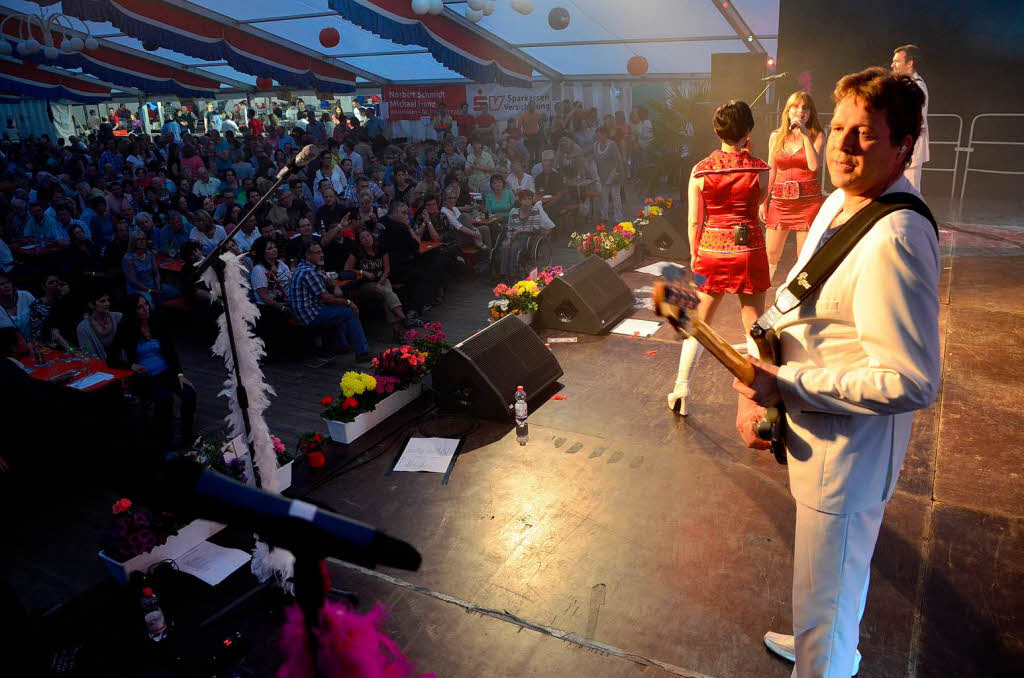 Impressionen vom viertgigen Fest der Freiwilligen Feuerwehr, Abteilung Nollingen.