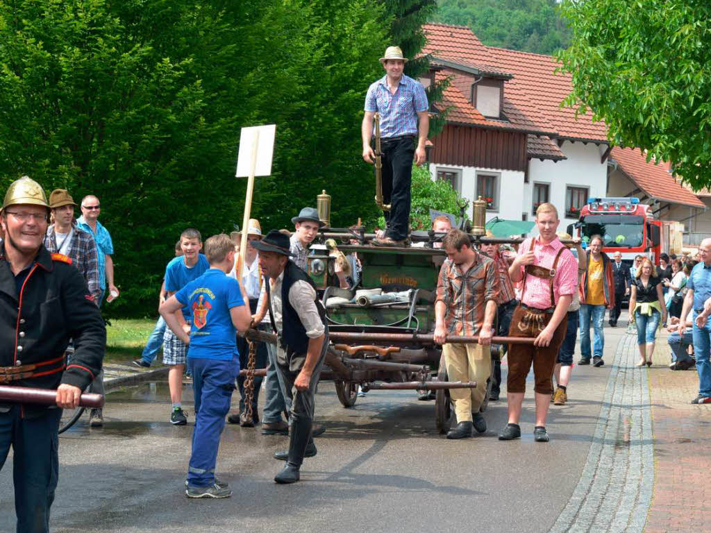 Impressionen vom viertgigen Fest der Freiwilligen Feuerwehr, Abteilung Nollingen.