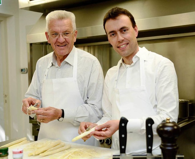 Mit  Sparschlern bewaffnet: Der grne...rium das Abendessen fr die Kollegen.   | Foto: dpa