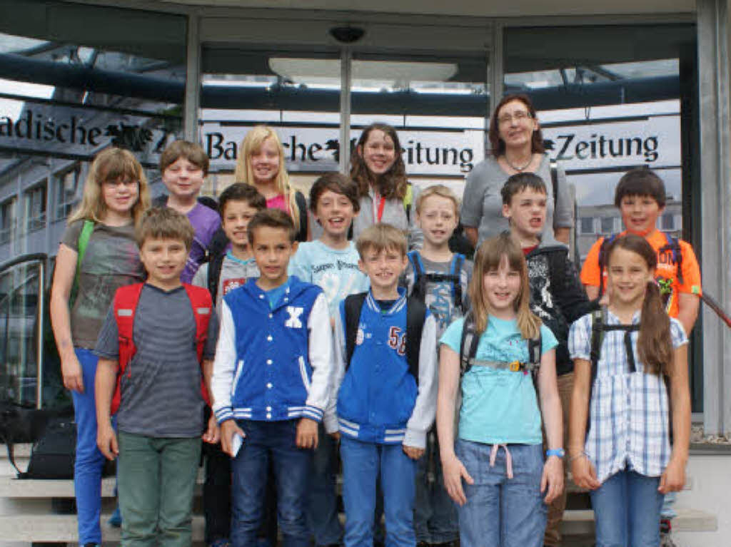 Die Klasse 4b der Grundschule Reute mit ihrer Lehrerin Inge Schwörer. Die Klasse 4b der Grundschule Reute mit ihrer Lehrerin Inge Schwörer.